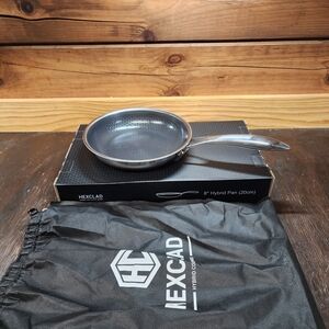 HexClad Silver Hybrid Frying Pan